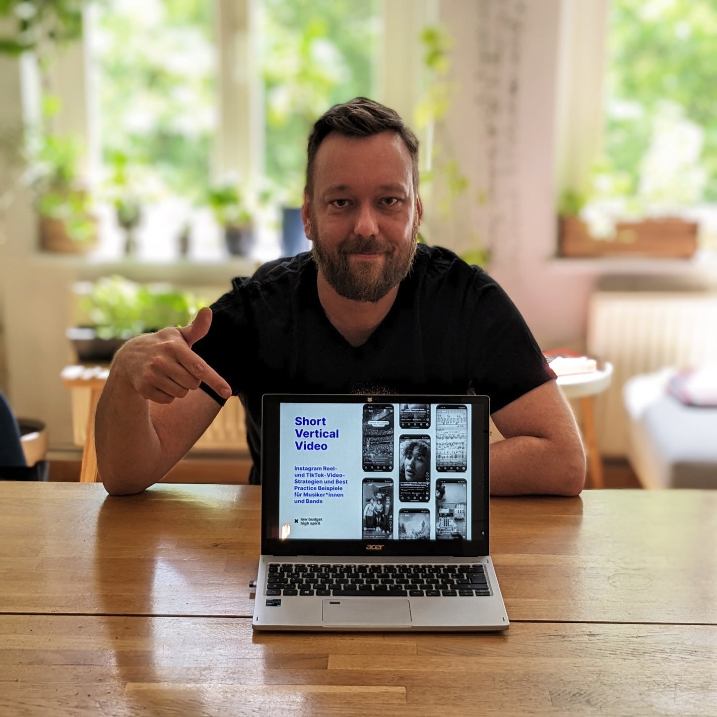Short Vertical Video (E-Book)